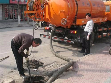 泾阳清掏化粪池,健康生活从这里开始